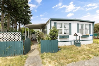 701 S Main St Unit 1, Coupeville, WA 98239