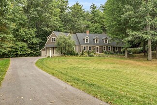 4 Colonial Dr, Merrimac, MA 01860