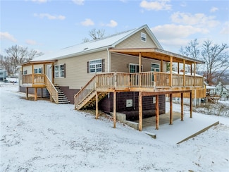 225 Edison St, Uniontown, PA 15401