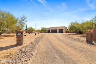 9900 N Shannon Rd, Tucson, AZ 85742