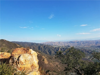 14750 N Main Divide, Lake Elsinore, CA 92530