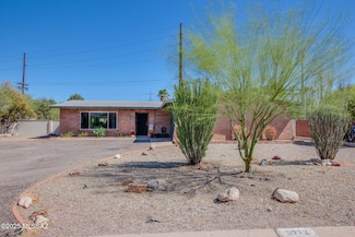 5772 E Seneca St, Tucson, AZ 85712