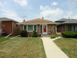 7540 Lockwood Ave, Burbank, IL 60459