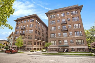 471 W South St Unit 404, Kalamazoo, MI 49007