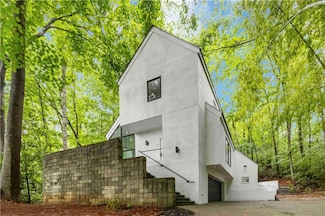 165 River Ct N, Atlanta, GA 30328