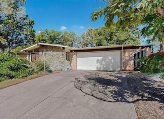 11501 Golden Gate Ave NE, Albuquerque, NM 87111