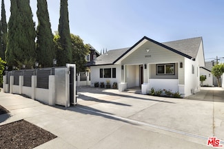 4530 Kingswell Ave, Los Angeles, CA 90027