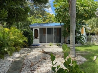 6211 5th Ave S, Saint Petersburg, FL 33707