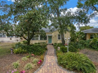 135 29th Ave N, Saint Petersburg, FL 33704