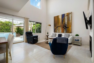 1414 Guzman Ln, Palm Springs, CA 92262