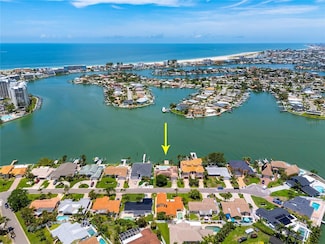 1135 81st St S, Saint Petersburg, FL 33707