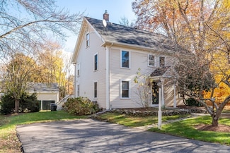 18 Norfolk Ave, Medway, MA 02053