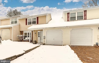 103 Calderwood La, Mount Laurel, NJ 08054