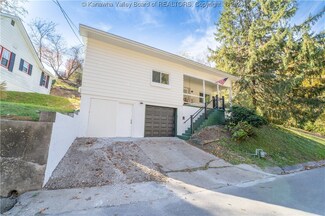 4803 Country Club Blvd, Charleston, WV 25309