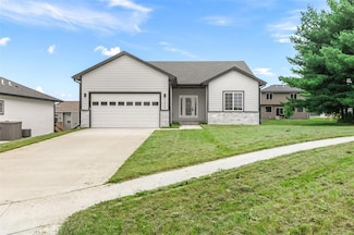 1424 18th Street Ct SE, Altoona, IA 50009