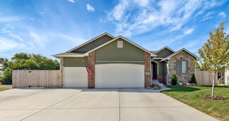 1114 N Spring Ridge Ct, Derby, KS 67037