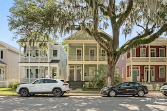 1722 Barnard St, Savannah, GA 31401