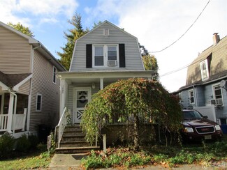 1605 Parker Rd, Highland Park, NJ 08904