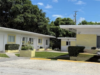 6208 Dawson St Unit 2, Hollywood, FL 33023