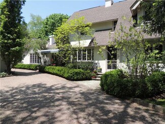 842 Blackburn Rd, Sewickley, PA 15143
