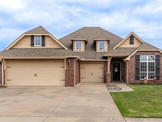 9101 N 153rd East Ct, Owasso, OK 74055