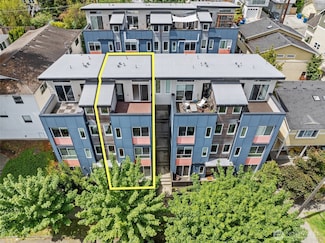 5915 Fauntleroy Way SW Unit C, Seattle, WA 98136