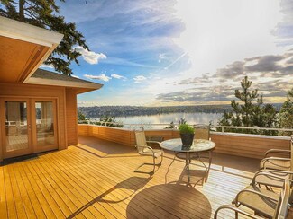 7800 W Mercer Way, Mercer Island, WA 98040