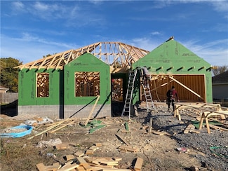 18 Hillswick Dr, Bella Vista, AR 72715