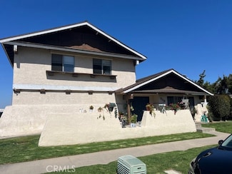 710 N Adele St, Orange, CA 92867