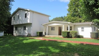 113 Ross Ln, Spring Church, PA 15686