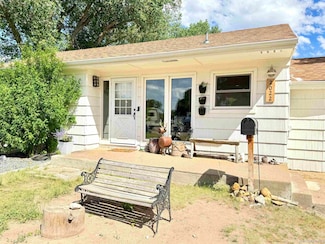 2022 E Sheridan St, Laramie, WY 82070
