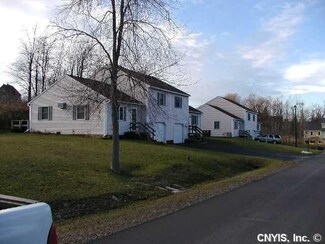 103 Skyline Dr, Oswego, NY 13126
