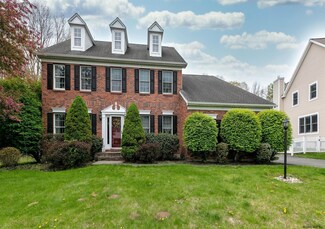 715 Wasentha Way, Slingerlands, NY 12159