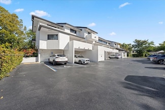 5750 Turin St Unit 207, Coral Gables, FL 33146