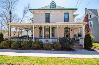 122 Headley Ave, Dushore, PA 18614