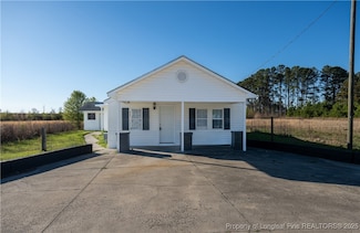 3250 Martin Luther King jr Dr, Lumberton, NC 28358