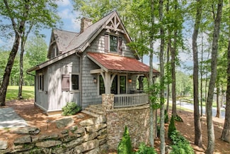 64 Outpost Trail, Glenville, NC 28736