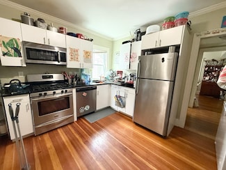 81 Florence St Unit 1, Roslindale, MA 02131