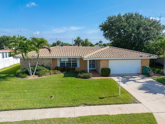620 Barcelona Ct, Satellite Beach, FL 32937