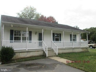 40287 Dockser Dr, Mechanicsville, MD 20659