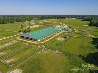 9167 Hasty Rd, Laurinburg, NC 28352