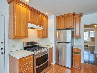 60 Sutherland Rd Unit 3, Brighton, MA 02135