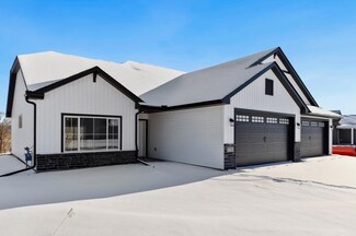 7793 Gunner Dr, Clear Lake, MN 55319