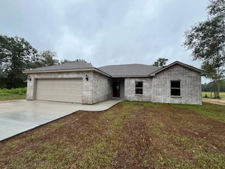 1294 W Union Rd, Carriere, MS 39426