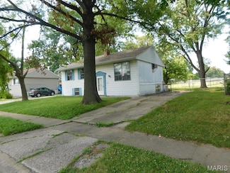 2333 Cardinal Ave, Granite City, IL 62040