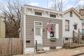 857 Crescent Ave, Covington, KY 41011