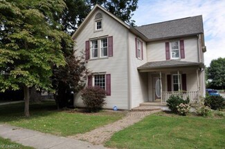 341 Poplar St NW, Bolivar, OH 44612