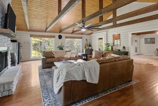 925 Nancy Shawl Rd, Dickson, TN 37055