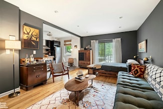 504 Humboldt St Unit 2B, Brooklyn, NY 11222