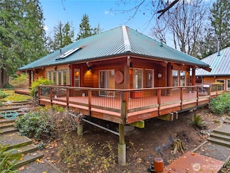 2204 41st St, Anacortes, WA 98221